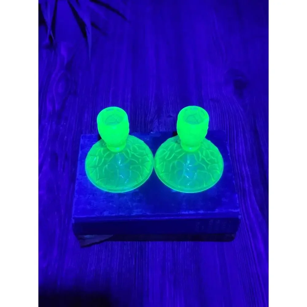 Vintage Imperial Green Crackle Uranium Glass Candlestick Holders Art Deco Pair
